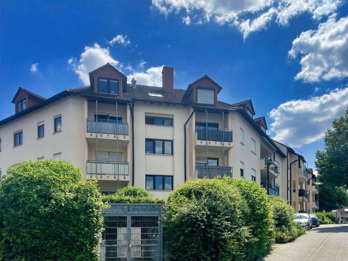 Immobilie in Bruchsal - Gepflegte, helle 1-Zimmer-Wohnung mit Balkon und Tiefgaragenstellplatz in Bruchsal - Bild 1
