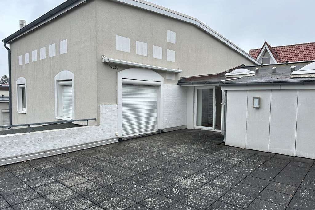 Immobilie in Neustadt in Holstein - 3-Zi.-ETW mit Dachterrasse - Bild 2