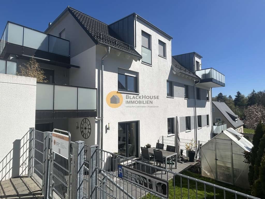 Immobilie in Reichertshofen - Baujahr 2021: grosse sonnige Gartenwohnung mit Einzelgarage und Stellplatz - Bild 0
