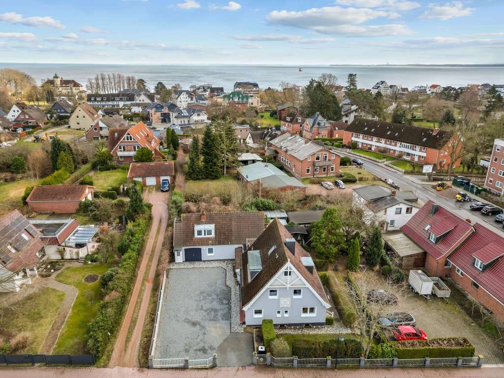 Immobilie in Scharbeutz - Ein Traum ... 400m zum Strand, 5 möblierte Wohneinheiten in begehrter Ostseelage, 2025 modernisiert. - Bild 1