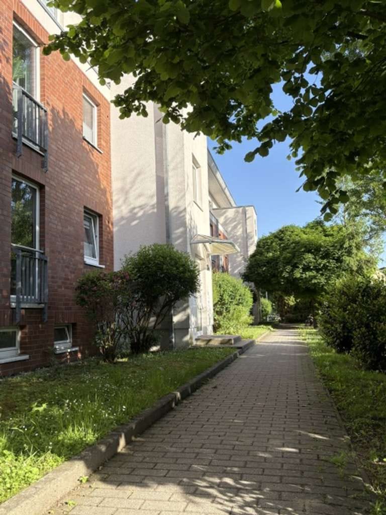 Immobilie in Haldensleben - Helle 3-Raum-Wohnung mit großem Balkon in Haldensleben - Bild 1