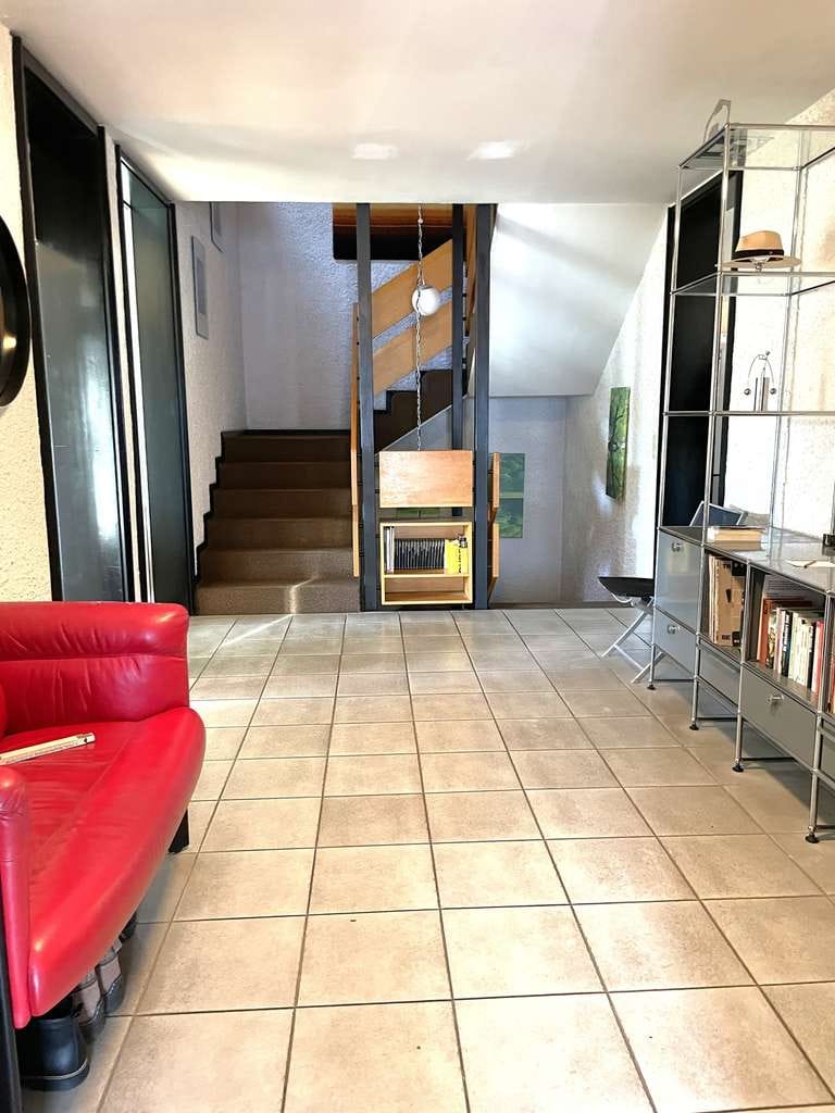 Immobilie in Aichach - Extravagantes Haus mit Einliegerwohnung in Aichach! - Bild 2