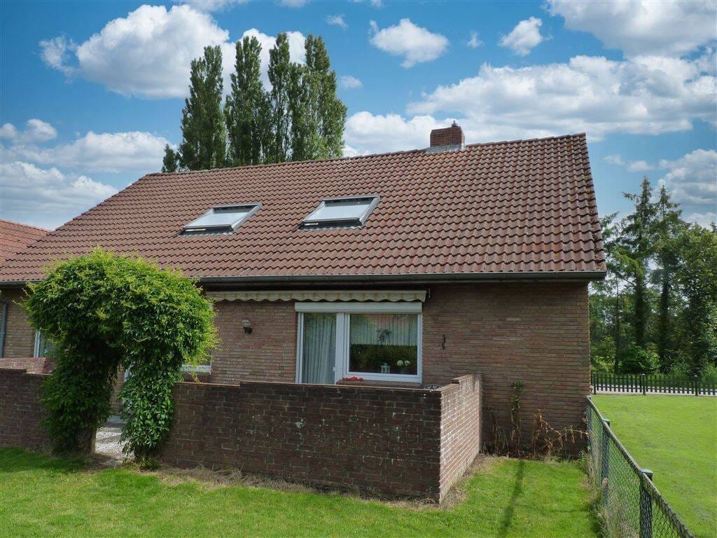 Immobilie in Upgant-Schott - Upgant-Schott: Schönes Einfamilienhaus im Zentrum - Bild 2