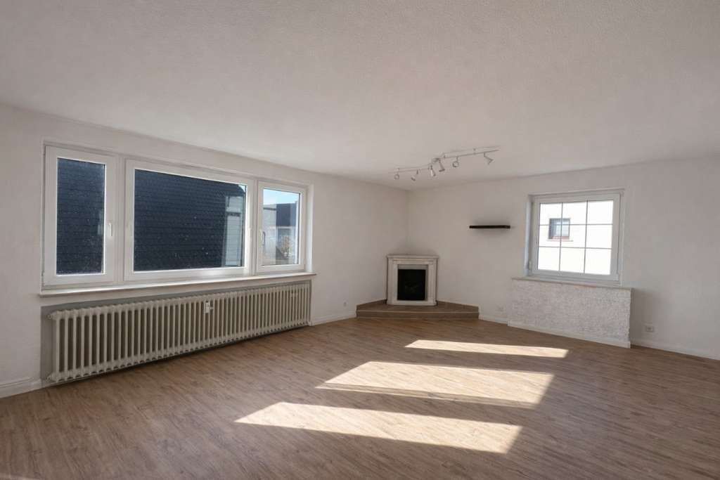 Immobilie in Magstadt - Ruhiges Wohnglück zu einem TOP-Preis: 4 Zimmer- Wohnung mit Balkon und TG sucht neuen Eigentümer! - Bild 2