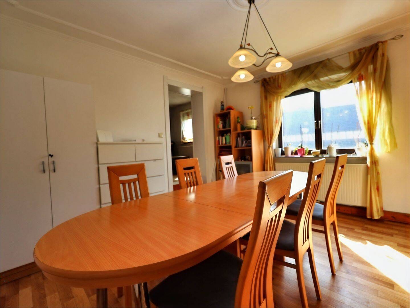 Immobilie in Schöffengrund - Ihr neues Zuhause mit Raum für Ideen - Dreiseitenhof mit Potenzial und Charme - Bild 1