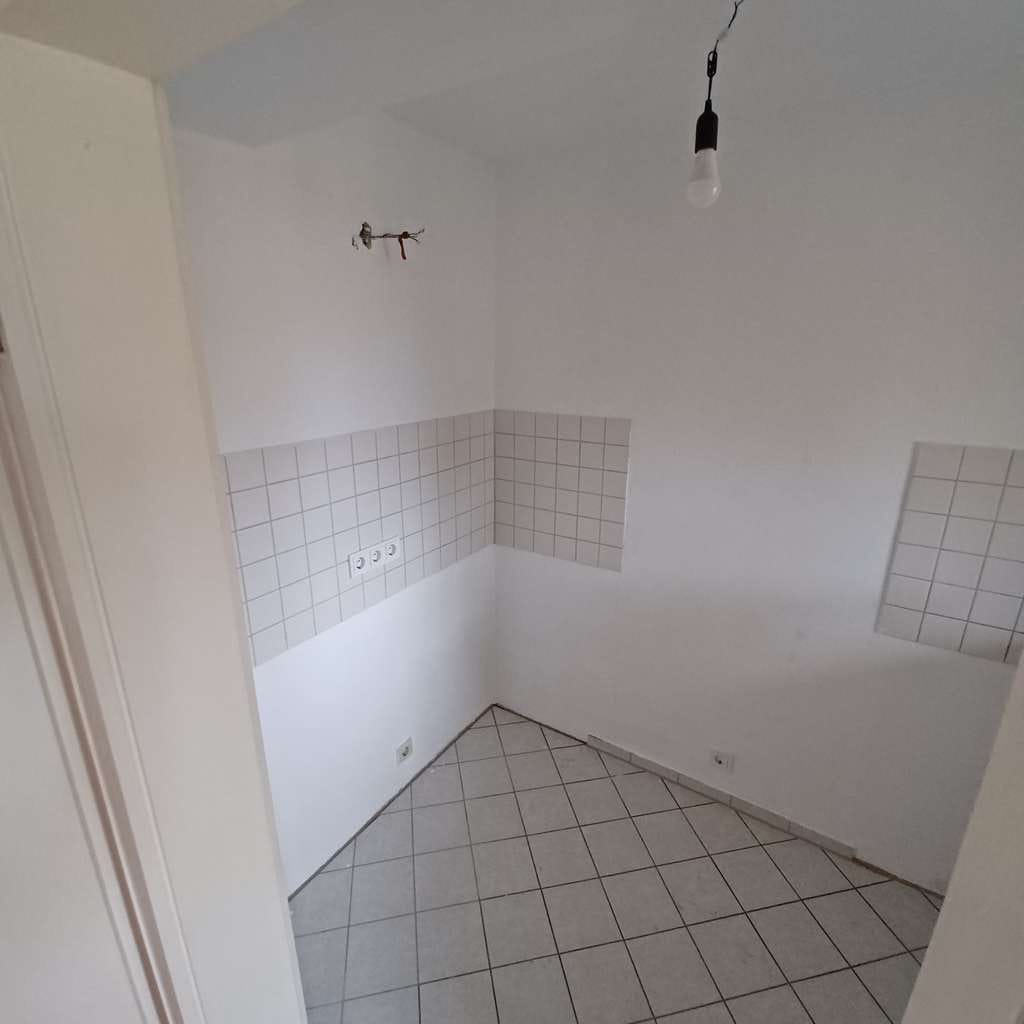 Immobilie in Puchheim - Charmante 2 Zimmer Wohnung zu verkaufen - Bild 1