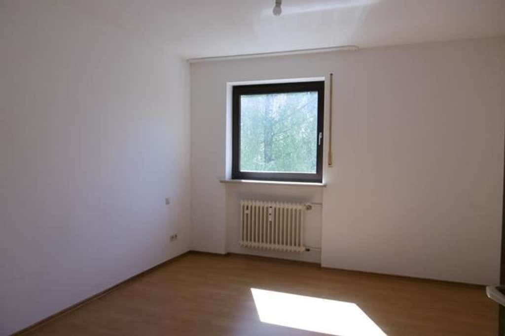 Immobilie in Wolfratshausen - Wolfratshausen: Zentral gelegene 2 Zi. Wohnung - Bild 4