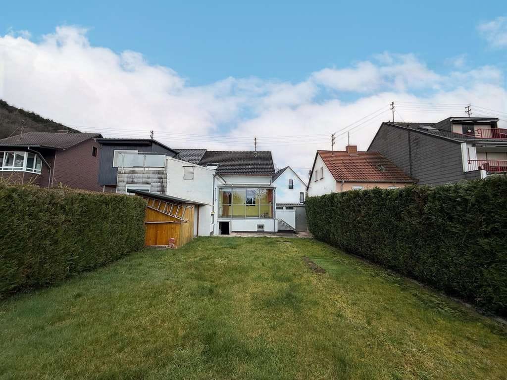 Immobilie in Ensdorf/Saar - Moderne Wohnqualität in renovierter Immobilie in Ensdorf - Bild 1