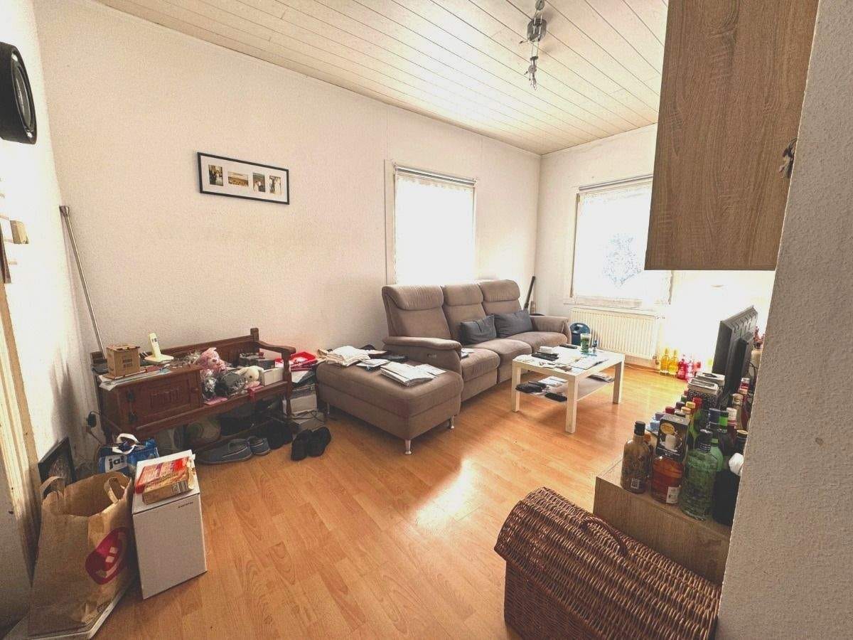 Immobilie in Velbert - Investoren aufgepasst! Gr. Wohnungspaket 5xWE in Velbert-Langenberg, Anliegerwohnung und Garage. TOP - Bild 2