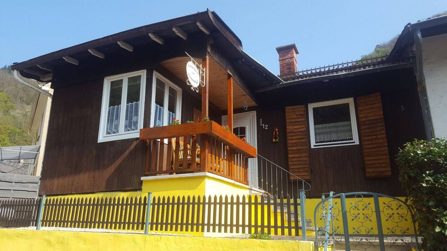 Immobilie in Hatzenport - Koffer packen, ankommen und direkt wohlfühlen - Ihr bezugsfertiges Ferienhaus an der Mosel - Bild 3
