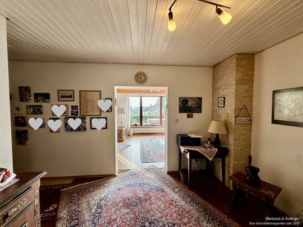 Immobilie in Ammerndorf - * Paradies mit Aussicht *
Einfamilienhaus 
mit Einliegerwohnung 
auf wunderschönem Grundstück - Bild 4