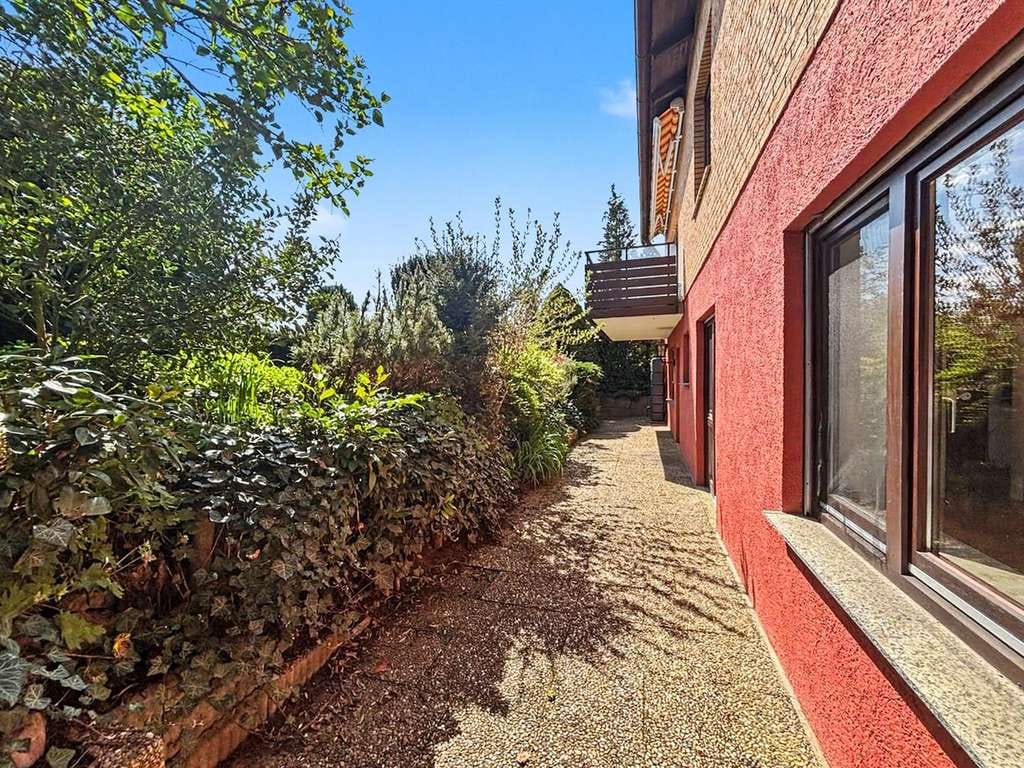 Immobilie in Altenriet - Freistehendes Haus mit Einliegerwohnung in Altenriet – ruhig gelegen &amp; vielseitig - Bild 1