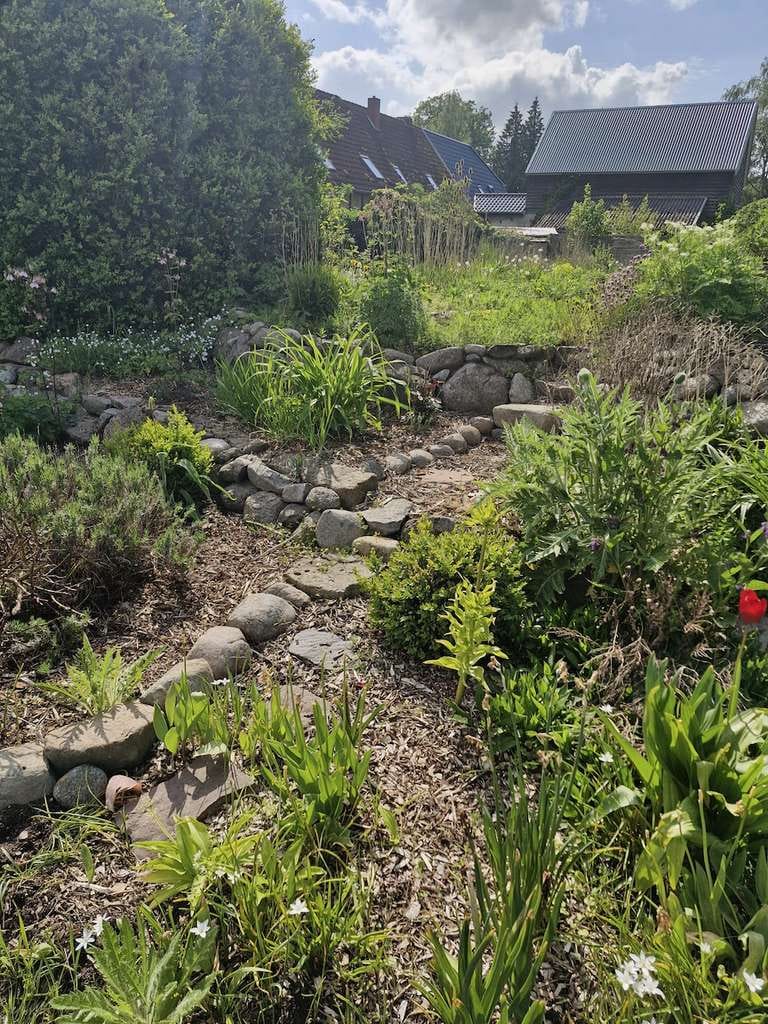 Immobilie in Lindholz - Ökologisch kernsaniertes Landhaus mit großem Grundstück, Ausbaureserve und Streuobstwiese - Bild 1