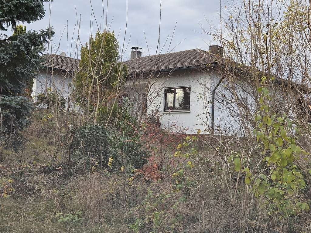 Immobilie in Frensdorf -  Einfamilien-Bungalow mit 1426 qm großem Grundstück in Reundorf bei Bamberg zu verkaufen - Bild 4