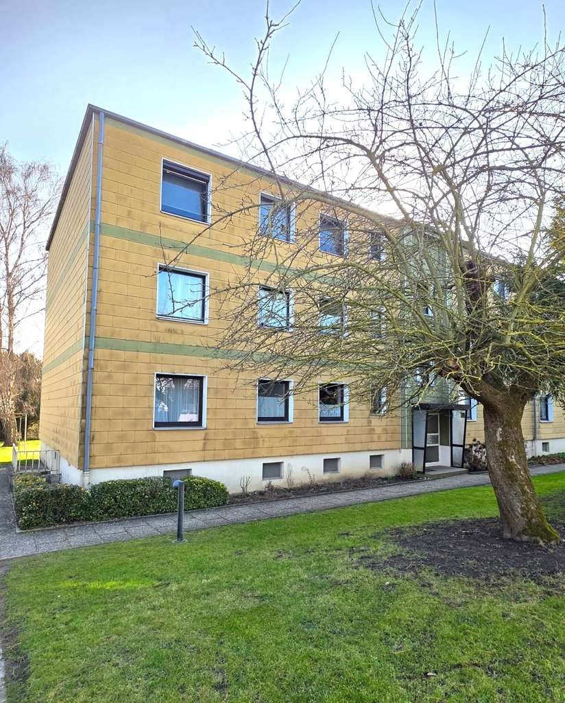 Immobilie in Schöppenstedt - Großzügige 4-Zimmer-Eigentumswohnung mit Balkon in ruhiger Lage - Bild 1