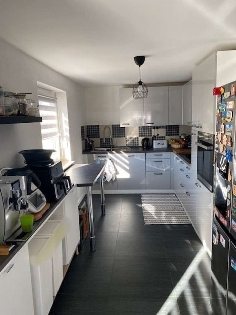 Immobilie in Pfullendorf - Stilvolle 4-Zimmer-Wohnung auf zwei Ebenen - Bild 3