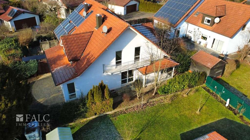 Immobilie in Jagsthausen - Halbes Haus, volles Glück - FALC Immobilien Heilbronn - Bild 4