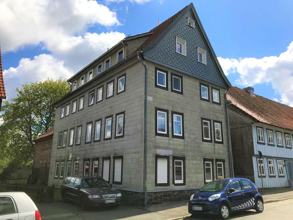 Immobilie in Clausthal-Zellerfeld - Sanierungsbedürftige Eigentumswohnung mit 2 Zimmern in Clausthal - Bild 0