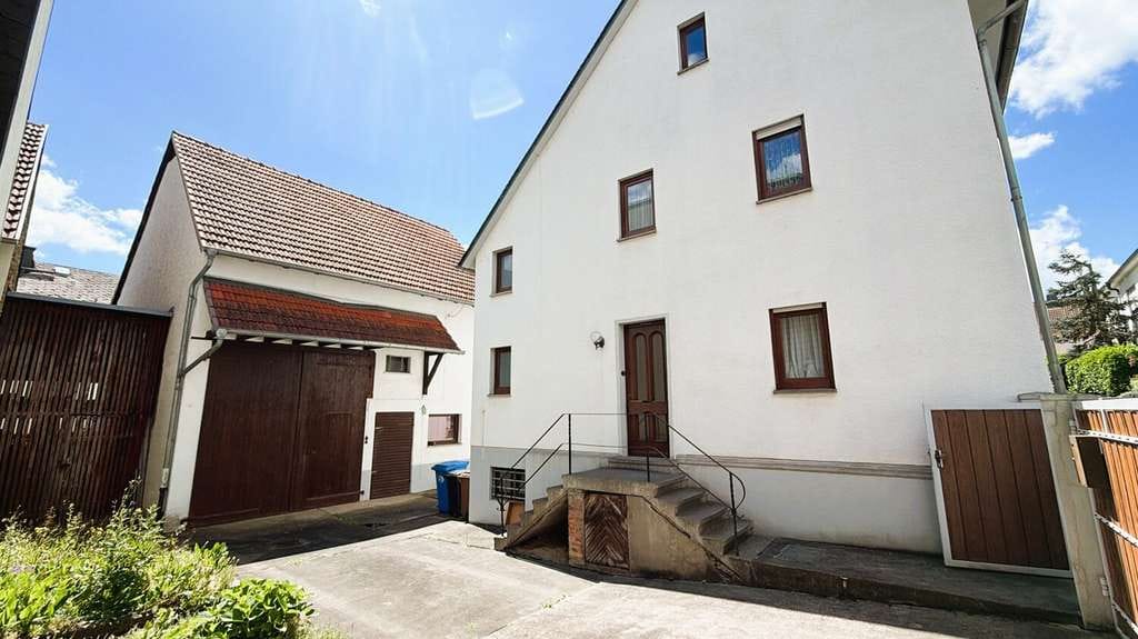 Immobilie in Selters (Taunus) - Gepflegtes Einfamilienhaus mit Scheune Nähe Bad Camberg - Selters - Bild 2