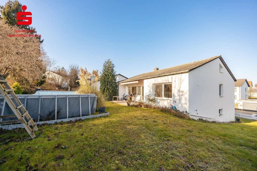 Immobilie in Velden - Vermietetes Einfamilienhaus mit Südgarten und guter Anbindung - Bild 0