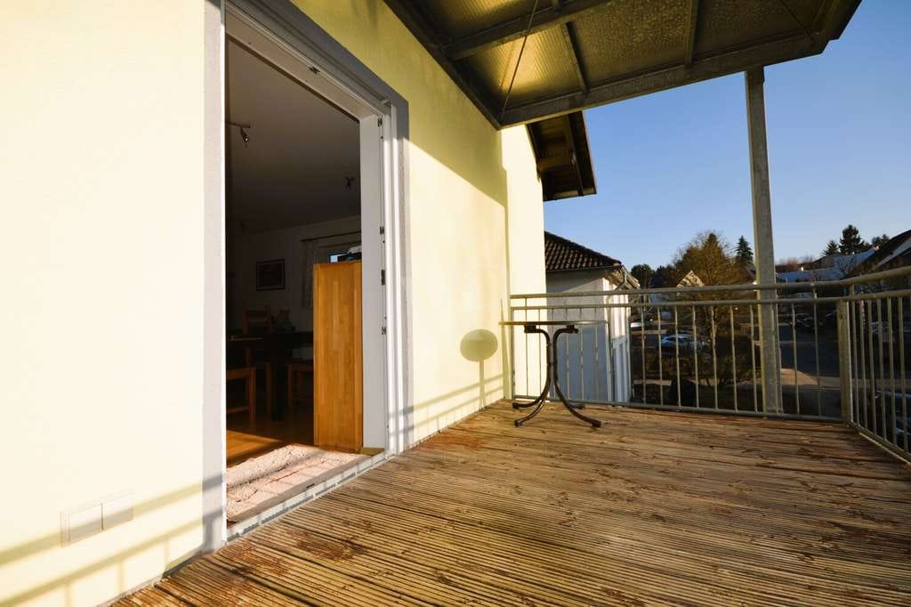 Immobilie in Bad Schwalbach - Sehr gepflegtes 3 Parteienhaus in einem naturnahen Umfeld - Bild 2