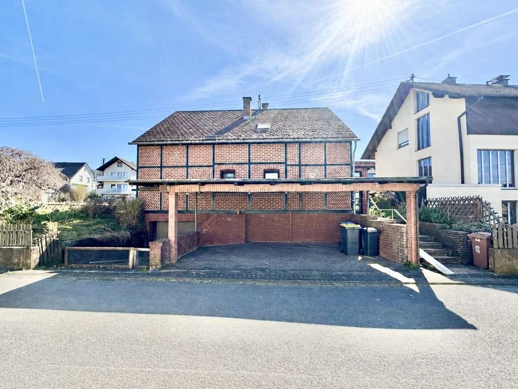 Immobilie in Herdorf - **Geräumiges Einfamilienhaus in schöner Lage von Herdorf** - Bild 3