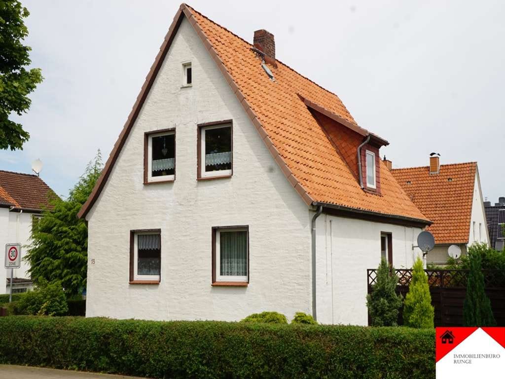 Immobilie in Lauenau - Gemütliches Einfamilienhaus mit idyllischem Garten in Lauenau am Deister - Bild 1