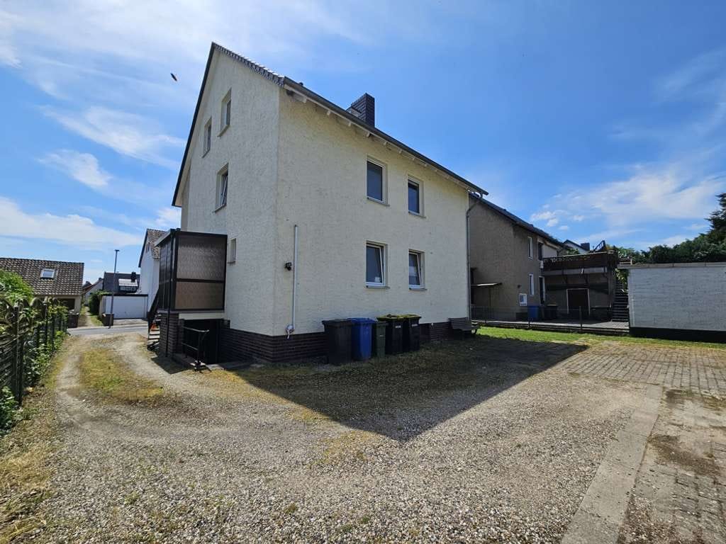 Immobilie in Harsum - 3 Familienhaus auf großem Grundstück in Harsum - Bild 3