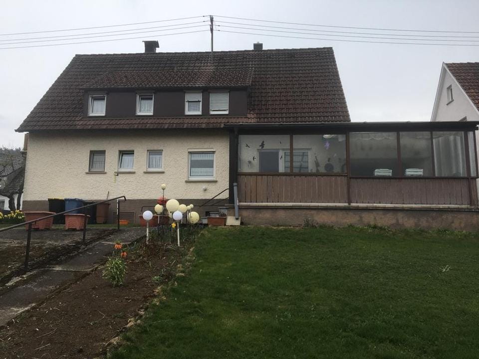 Immobilie in Gosheim - Großzügiges Ein- bzw. Zweifamilienhaus - Online Besichtigungen - Bild 0