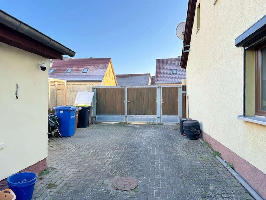 Immobilie in Friedrichswalde - Mögen Sie Honig? Wohndomizil mit viel Nebengelass im nördlichen Barnim - Bild 1
