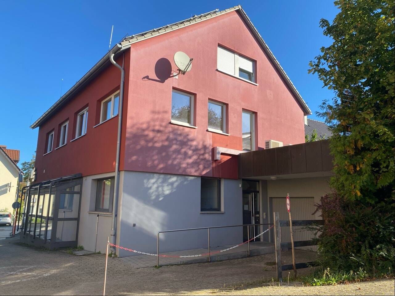 Immobilie in Alfdorf - Mehrfamilienhaus mit Bürofläche in Alfdorf - Bild 2