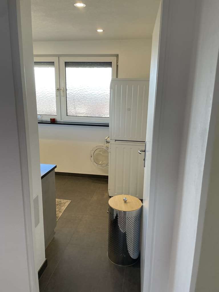 Immobilie in Wendlingen am Neckar - Großzügige und helle 4,5-Zimmer Wohnung mit EBK in Wendlingen am Neckar von Privat - Bild 2