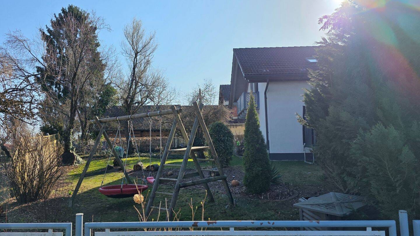 Immobilie in Neukirchen vorm Wald - Großes Mehrfamilienhaus, 3 Einheiten & Ausbaupotential - Bild 3