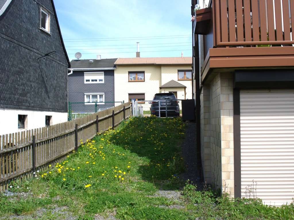 Immobilie in Saalfeld/Saale - Saalfeld-Schmiedefeld, Doppelhaushälfte - Bild 2