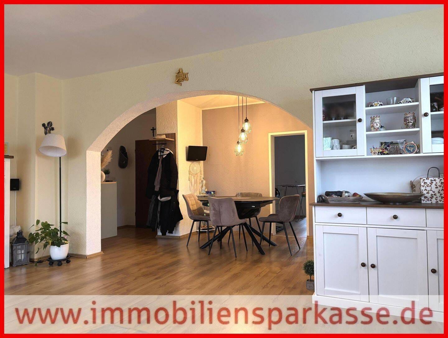 Immobilie in Birkenfeld - Großzügige Wohnung mit vier Zimmern und Garage! - Bild 0