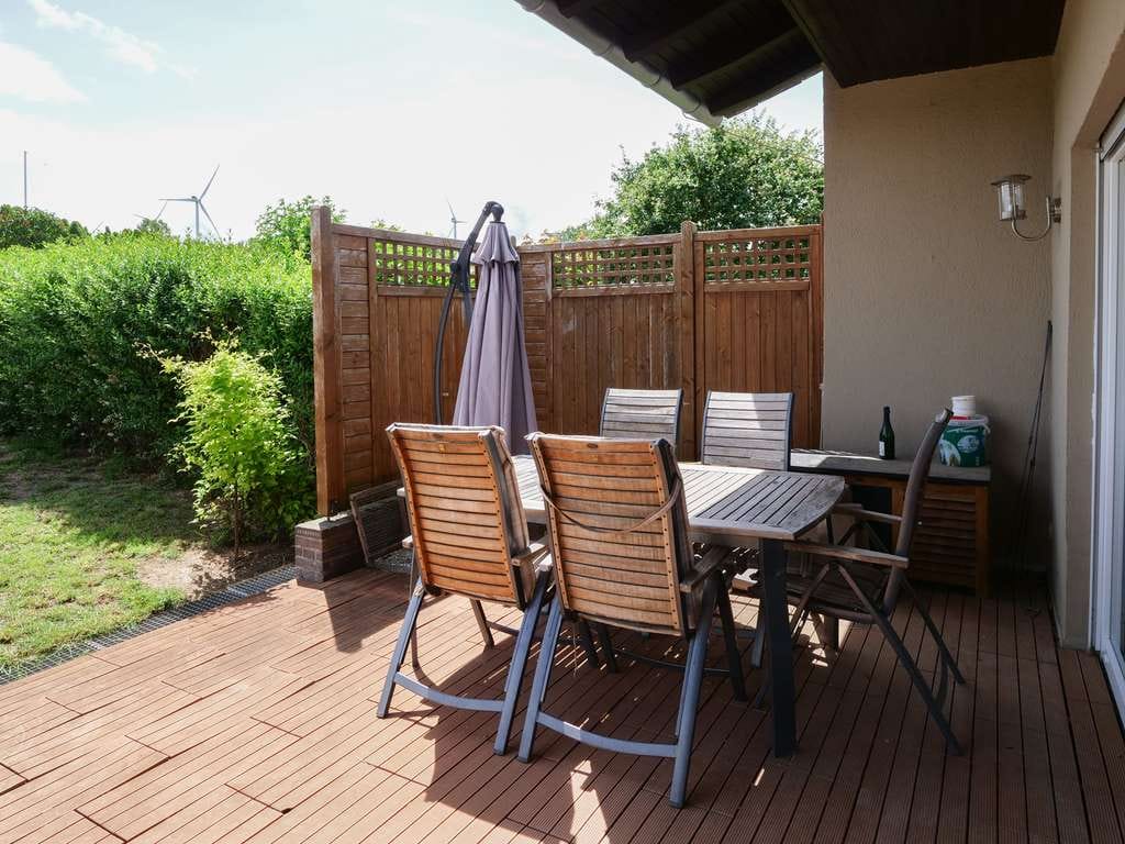 Immobilie in Erbes-Büdesheim - Wohnen am Feldrand – großzügige Doppelhaushälfte mit Gartenparadies! - Bild 2