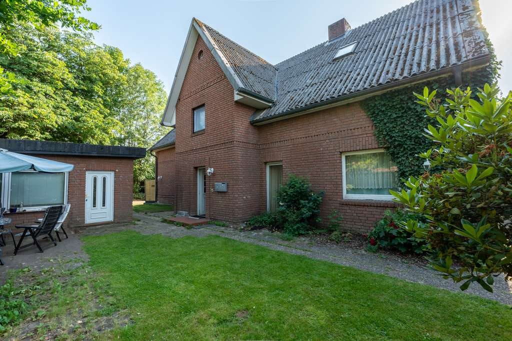 Immobilie in Itzstedt - Schönes Mehrfamilienhaus mit 5 Wohneinheiten - Bild 1