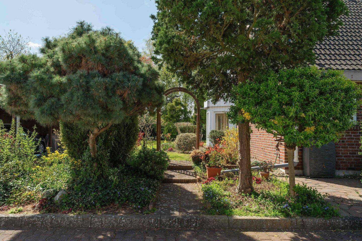 Immobilie in Seddiner See - Vermietete Doppelhaushälfte mit Garten nahe des Seddiner Sees - Bild 1