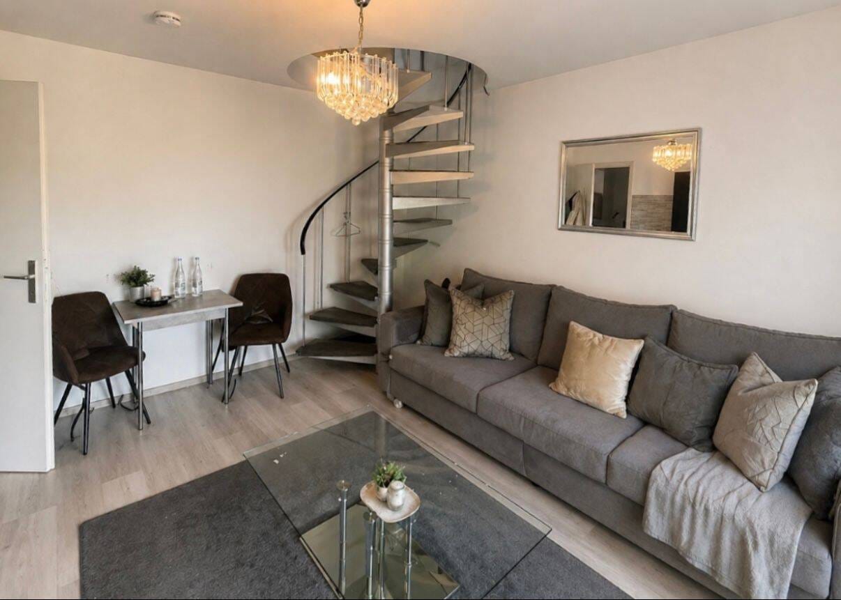 Immobilie in Engen - Gemütliche Zwei-Zimmer-Maisonette-ideal geschnitten und vermietet - Bild 1