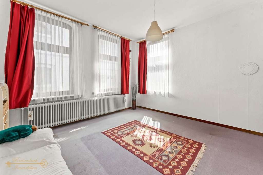 Immobilie in Elsfleth - Für Macher und Visionäre – Einfamilienhaus mit vielfältigen Möglichkeiten - Bild 3