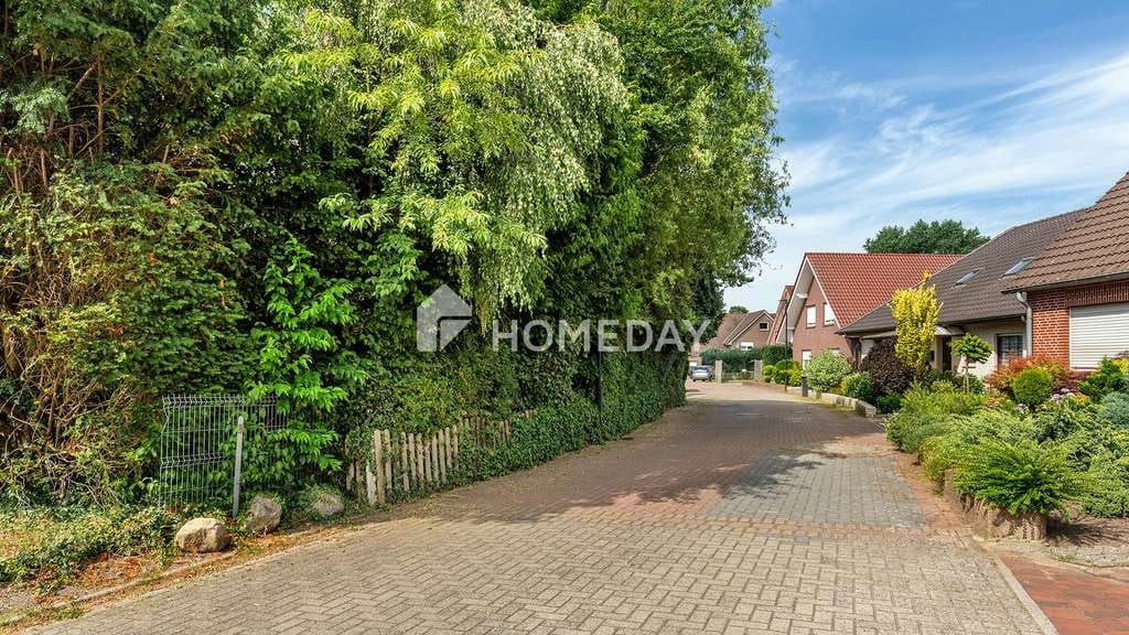 Immobilie in Menslage - Mehrfamilienhaus mit 4 Wohneinheiten, Garten, Dachboden, Carports und ca. 360 m² Wohnfläche - Bild 3
