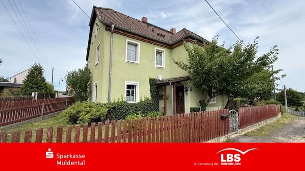 Immobilie in Grimma - Idyllisches Mehrfamilienhaus in Grimma OT Schkortitz  mit viel Platz - Bild 0