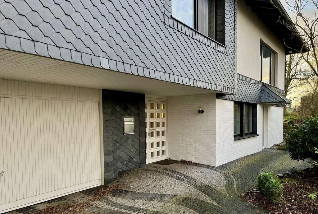 Immobilie in Habichtswald - Exklusive Villa in Traumlage - Bild 1