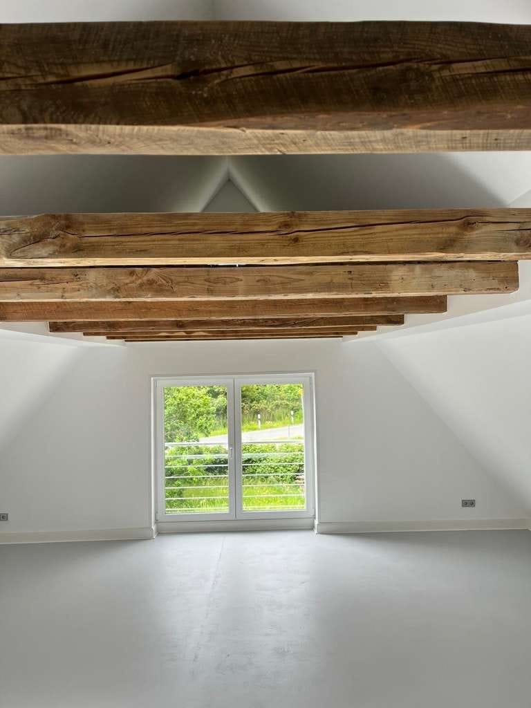 Immobilie in Osterhever - Wohnqualität auf ganzer Linie - Kernsaniertes Wohnhaus mit großzügigen Außenbereichen - Bild 3