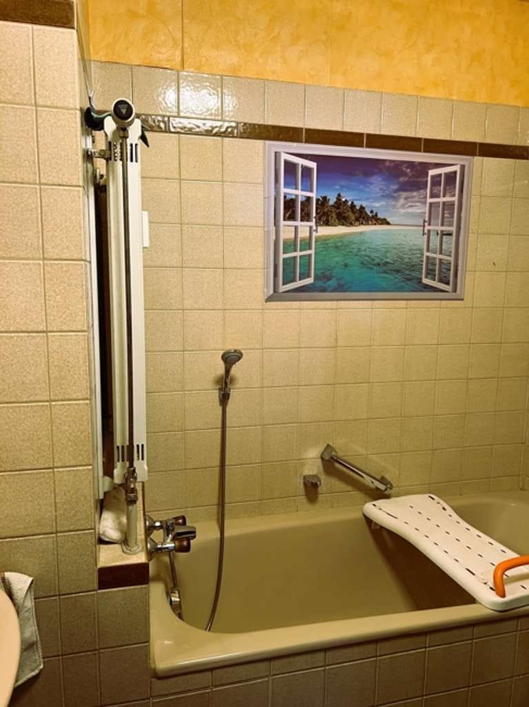 Immobilie in Gersthofen - Große, helle Dachgeschosswohnung auf zwei Ebenen - Bild 1