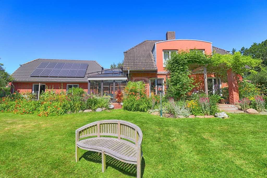 Immobilie in Klausdorf - Einfamilienhaus mit Wasserrandlage am Nationalpark mit Rügenblick - Bild 4