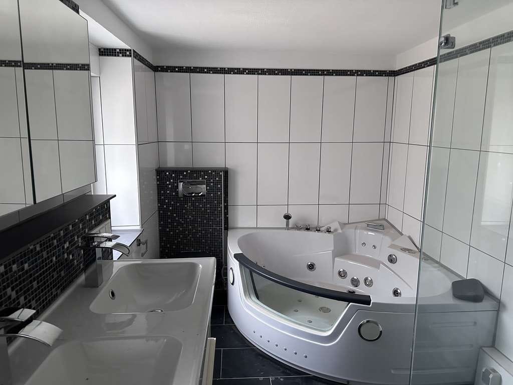 Immobilie in Mehlbach - Mehlbach:
Freistehendes Einfamilienhaus mit PKW-Stellplatz
 - Bild 1