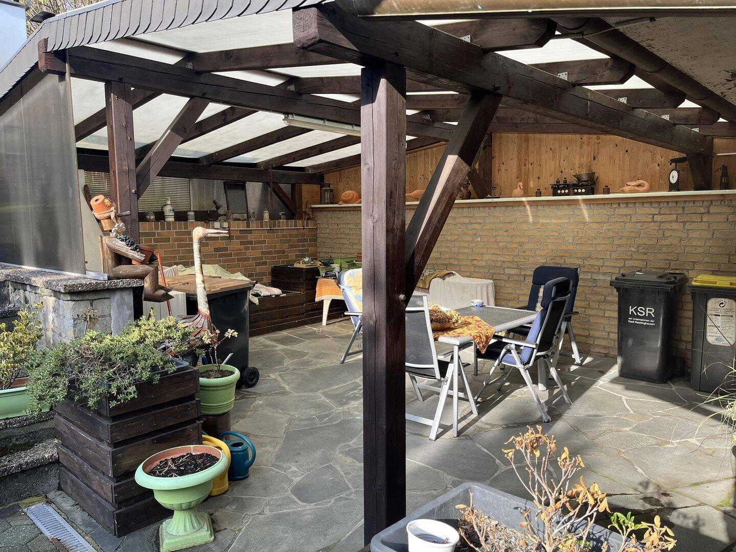 Immobilie in Recklinghausen - Einfamilienhaus & 6-Familienhaus stadtnah in RE-Ostviertel - Bild 2