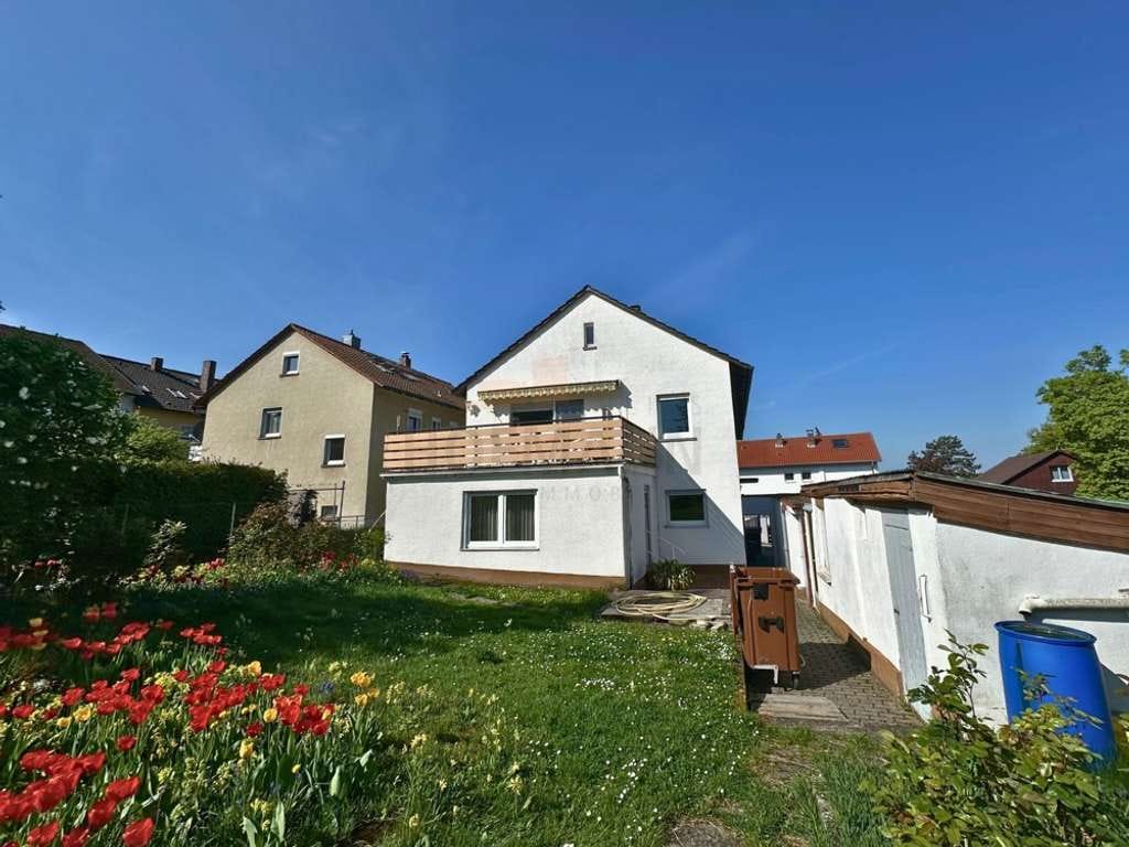 Immobilie in Schweinfurt - Preisreduzierung: Attraktive, familienfreundliche 5-Zim.-Wohnung mit Garten am Schweinfurt-Steinberg - Bild 1