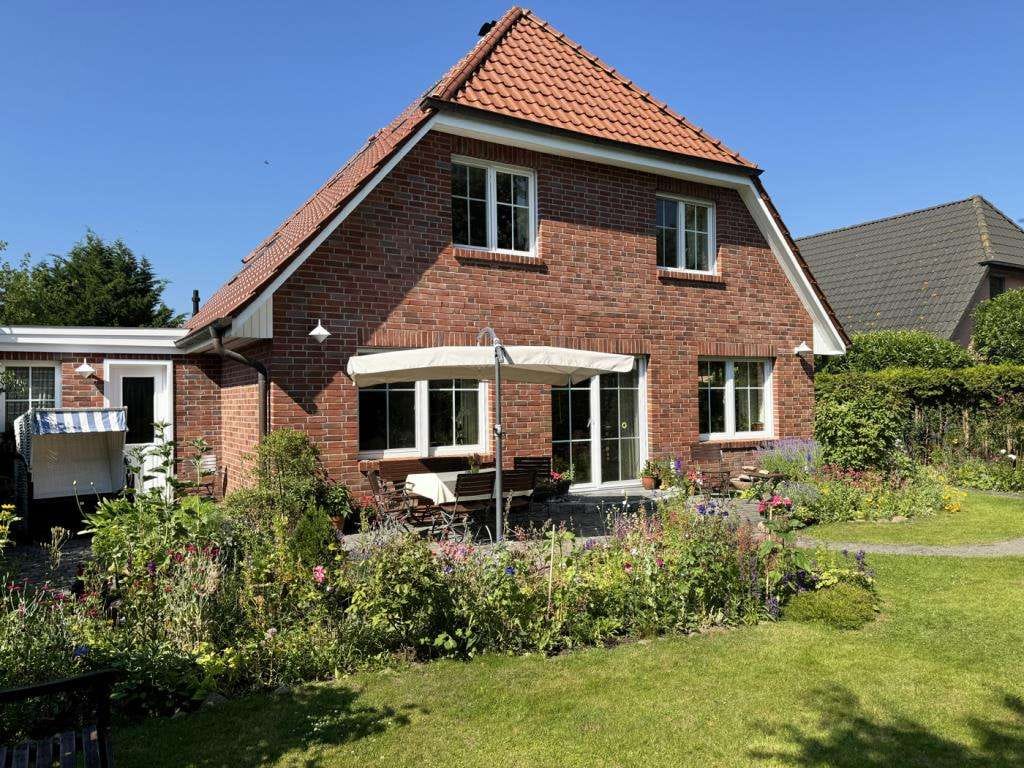 Immobilie in Dierhagen - Einfamilienhaus mit malerischem Garten - Bild 3